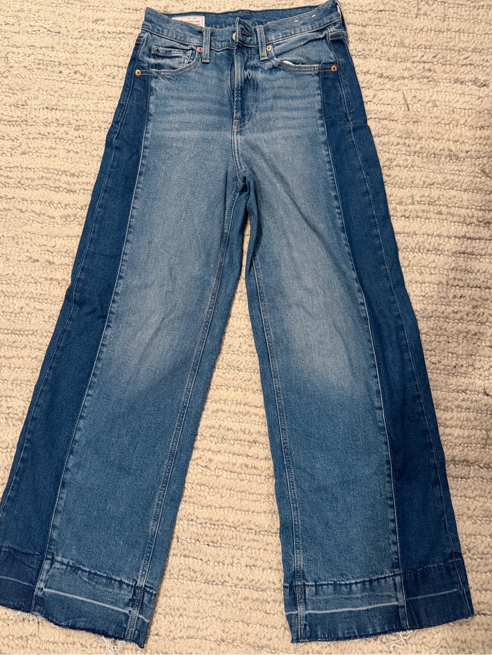 GAP High Rise Stride Two-Tone Wide-Leg Jeans 27 / 4R